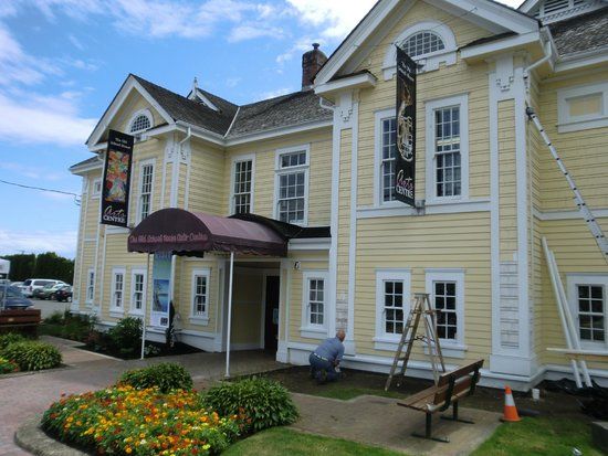 The Old School House Arts Centre